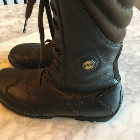 Footprints brand SIZE 4 really NICE Leather Boots! - Picture 6 of 8